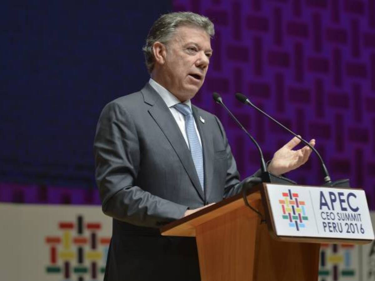 El Congreso está listo para recibir, discutir e impulsar el nuevo acuerdo de paz: Santos