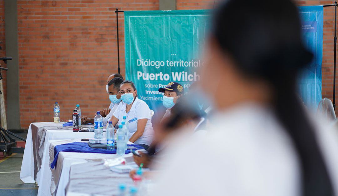 Los diálogos y mesas territoriales hacen parte de los mecanismos de participación y seguimiento comunitario de los proyectos. 