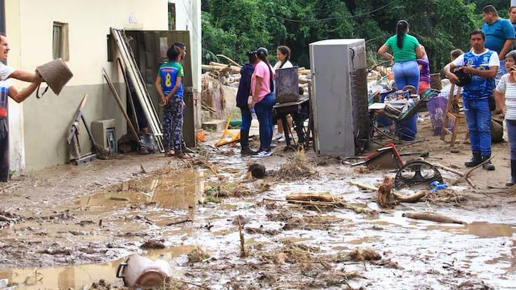 No hay luz, comunicación, ni ha llegado ayuda del gobierno: alcalde San Vicente de Chucurí | 6 AM