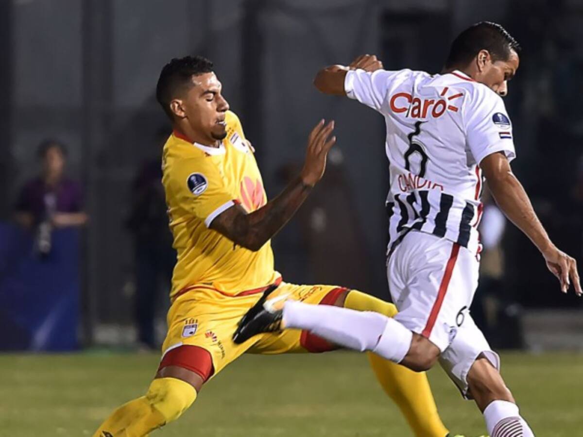 Santa Fe define su continuidad en la Sudamericana ante Libertad