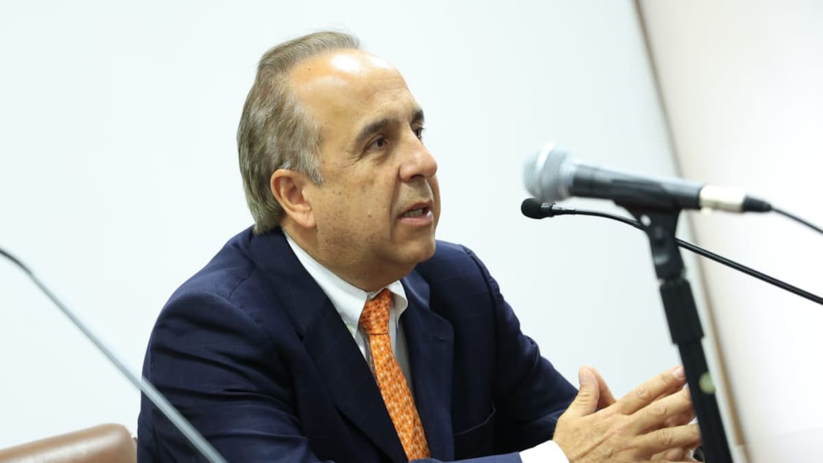 MinTransporte reitera que se ha reunido con camioneros y no aceptará bloqueos