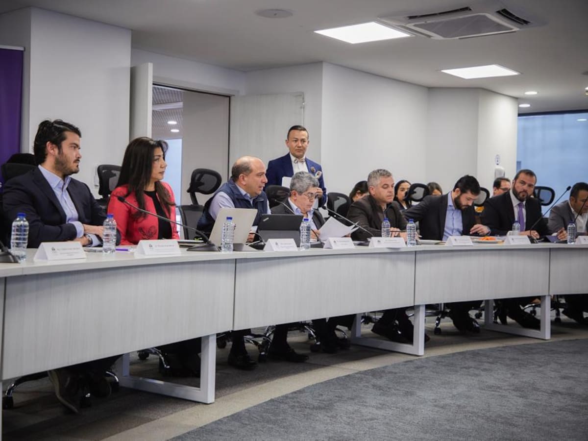 “En 75 municipios del país hay riesgo alto para el ejercicio de los alcaldes”: Defensoría