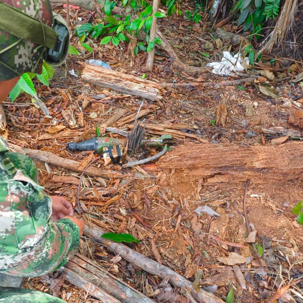 El ejército destruyó tres explosivos encontrados en vereda Las Manuelas de Segovia
