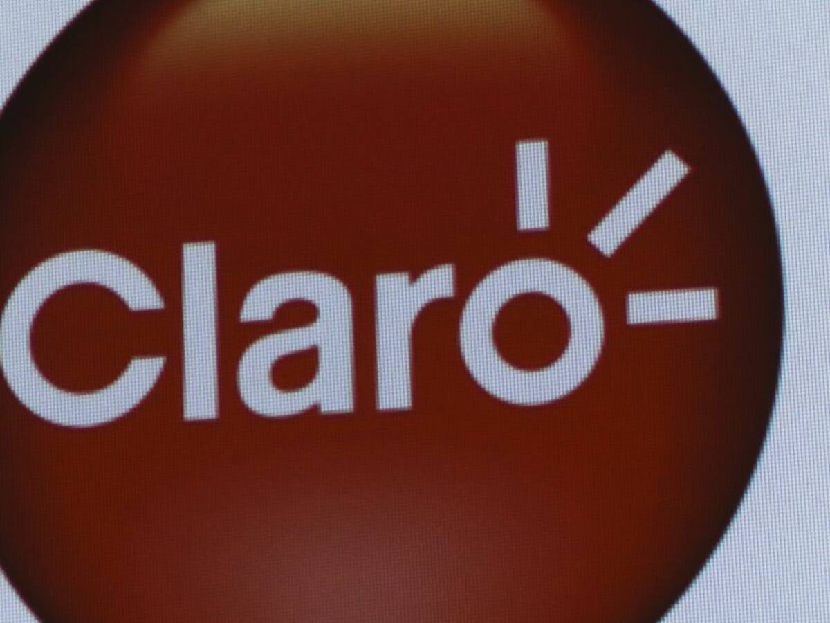 Con show de drones y pirotecnia, Claro da inicio a la Navidad