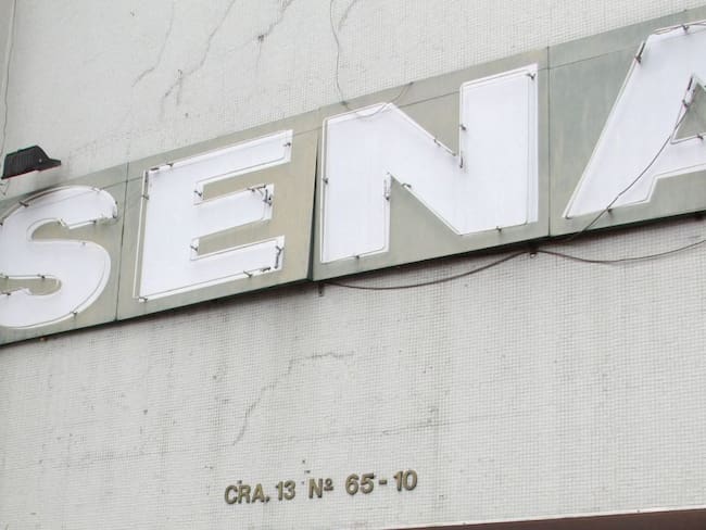 Ya son 5 compañías que piden suspender multimillonaria licitación del Sena