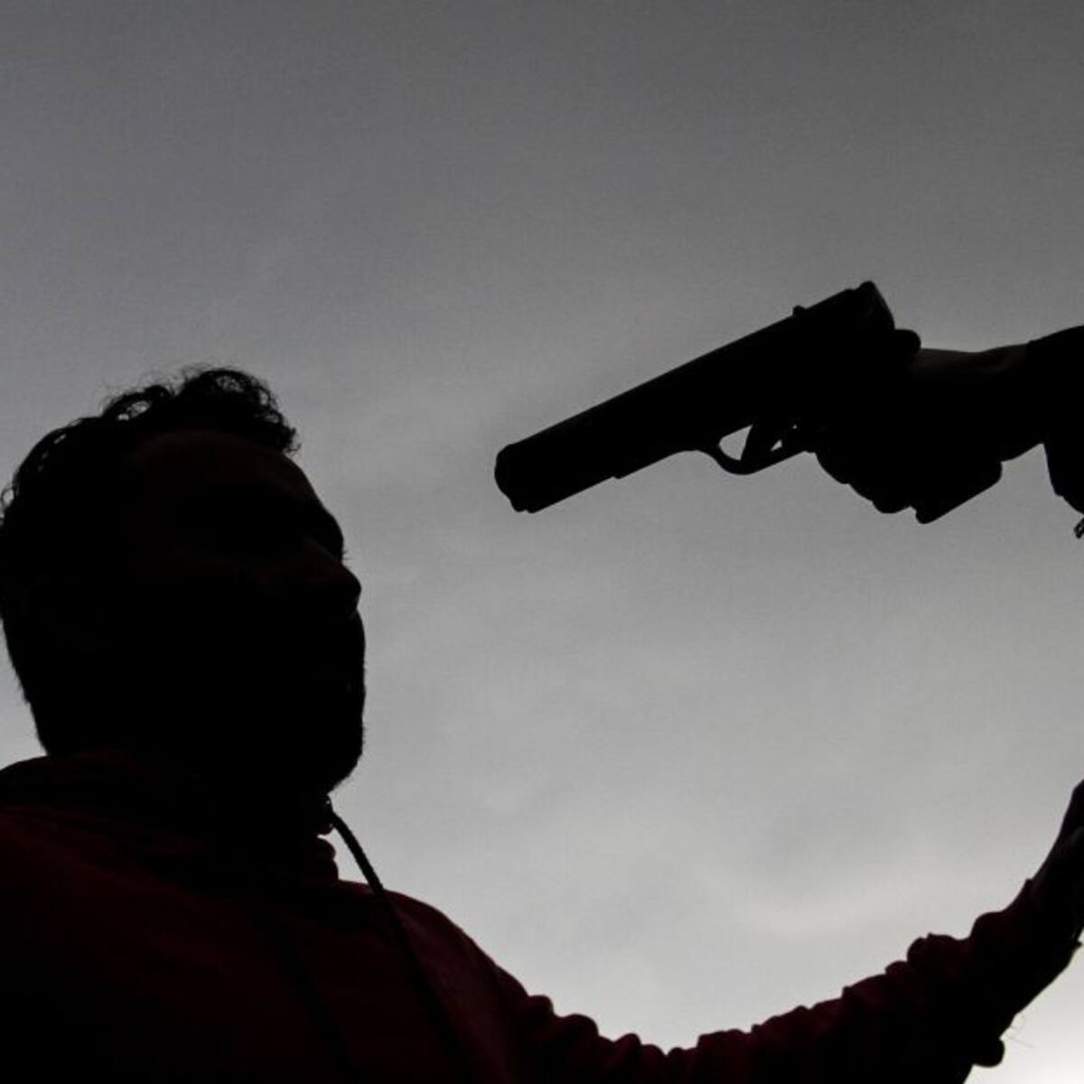 Ofrecen recompensa para capturar al asesino de líder social de Apartado