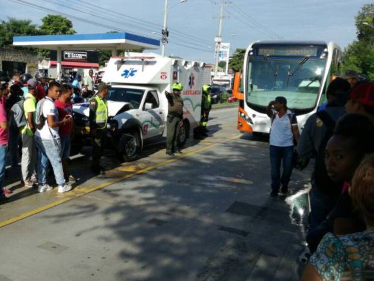 Nuevo caso de muerto en carril de Transcaribe por ambulancia que no tenía autorización