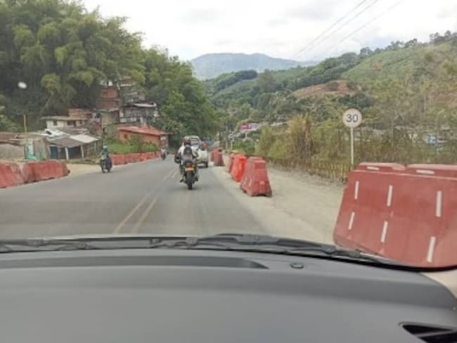 Rectora Escuela San Rafael, Diana Fernanda Cardona