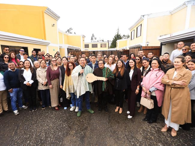 Los inmuebles entregados por la SAE servirán para fortalecer la atención a casos de violencia y la formación agroecológica de jóvenes rurales en Boyacá.