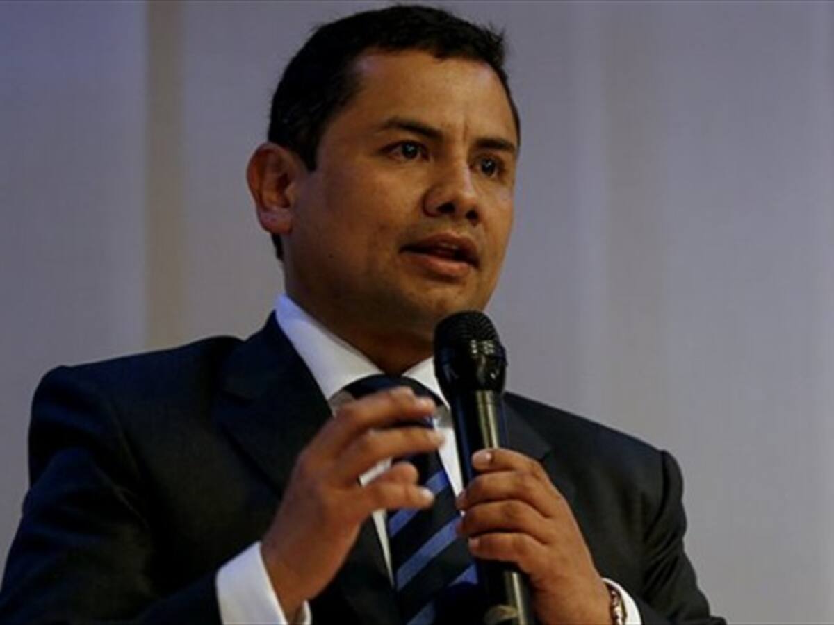 El Estado debe endurecer la capacidad de persecución a los delincuentes: Rafael Guarín