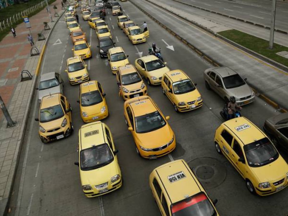 Luz verde a empresas para que habiliten plataformas que reemplazan taxímetros