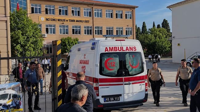 Once heridos, dos de ellos graves, tras tiroteo en un colegio en Turquía. EFE