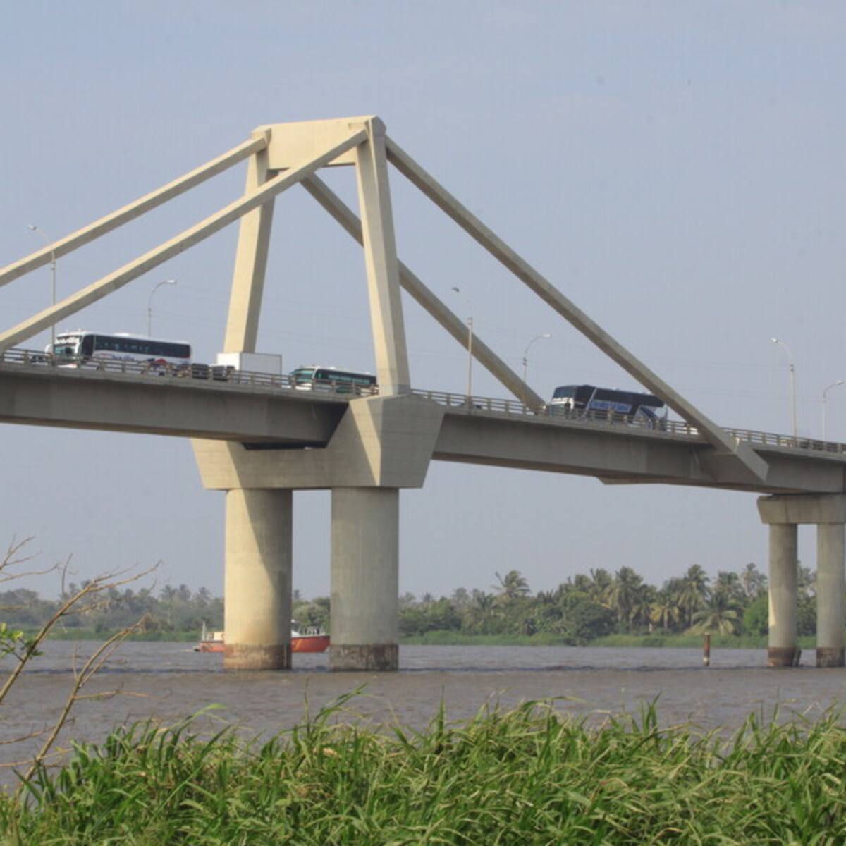 Gremios en Barranquilla piden a la ANI garantizar recursos para deconstrucción del puente Pumarejo