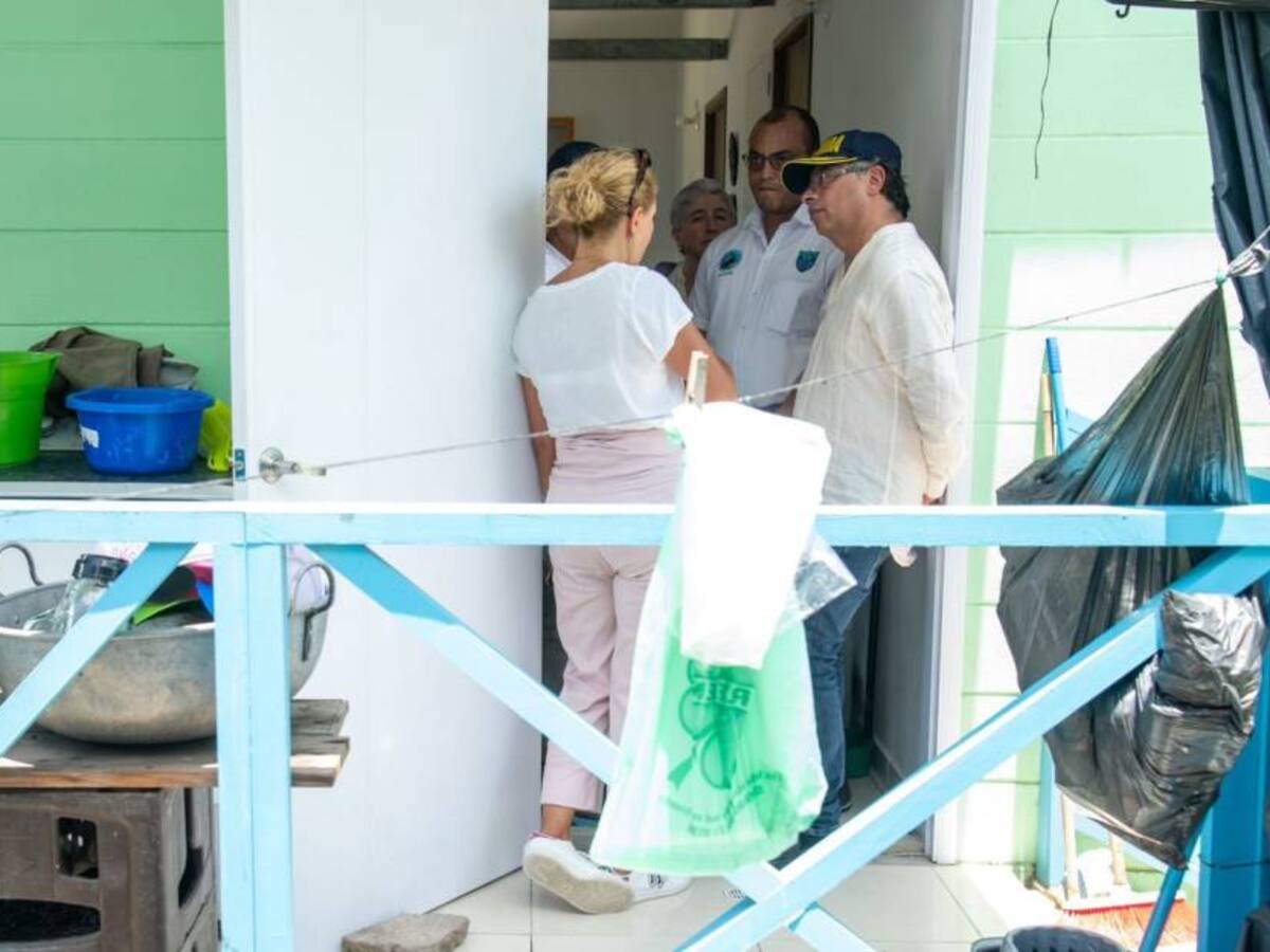 Petro denunció costo de casas reconstruidas de 600 millones en Providencia