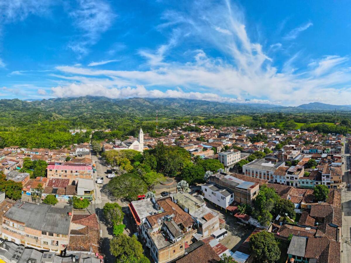 Cerraron un jardín infantil en Caldas por más de 100 casos del síndrome de mano, pie y boca