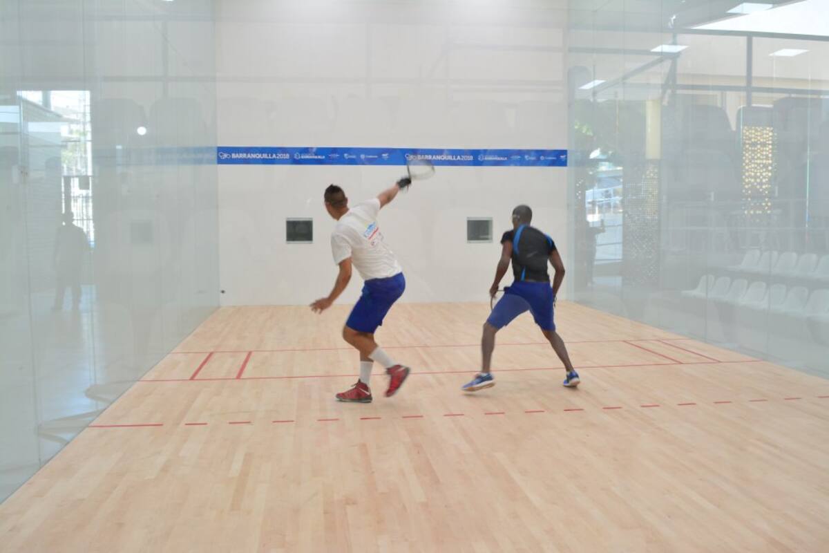 Cancha de Raquetball. 