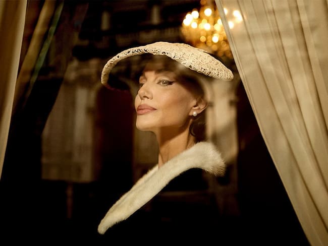 Angelina Jolie interpreta a una deslumbrante “María Callas”
