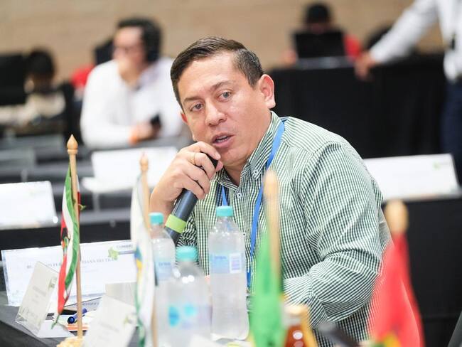 En respuesta a las críticas del exministro Mauricio Cárdenas, el gobernador Carlos Amaya defendió la transparencia de su gestión