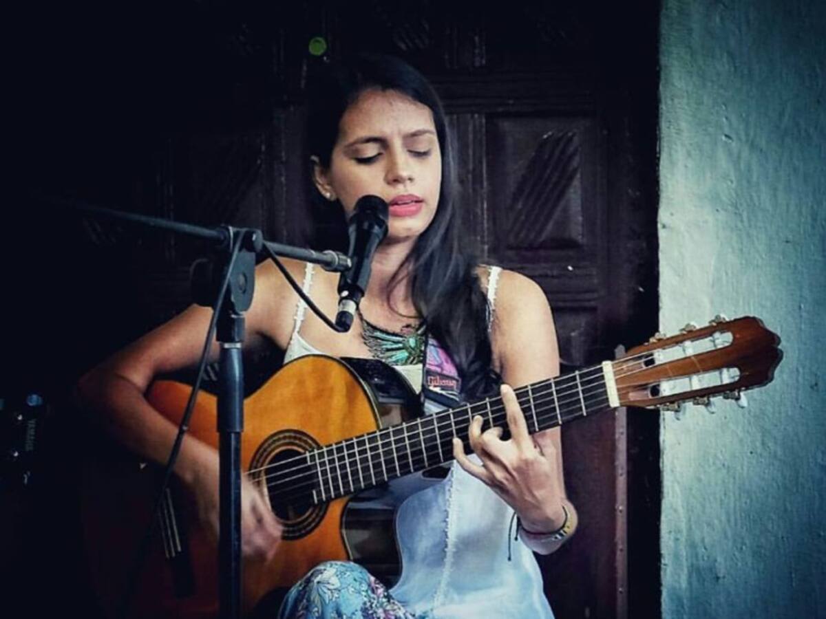 Una Serenata al oído con María Cristina Plata