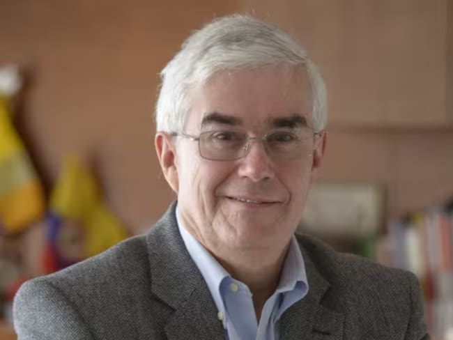 Cuñado de Álvaro Uribe responde a presidente Petro por acusarlo de tener nexos con Audifarma