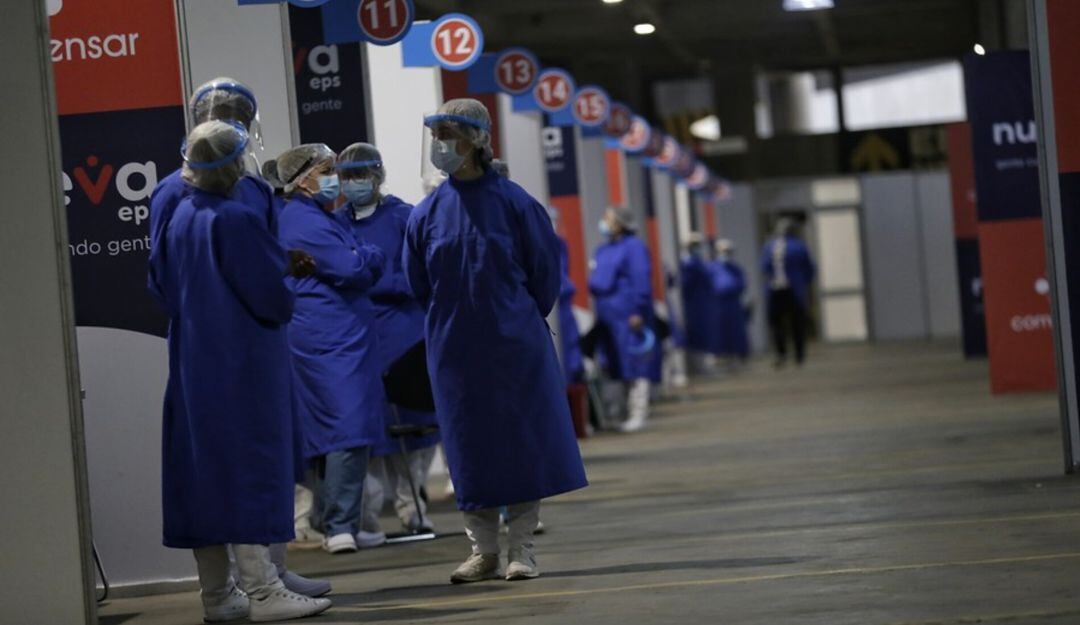 Punto masivo de inmunización contra la COVID-19