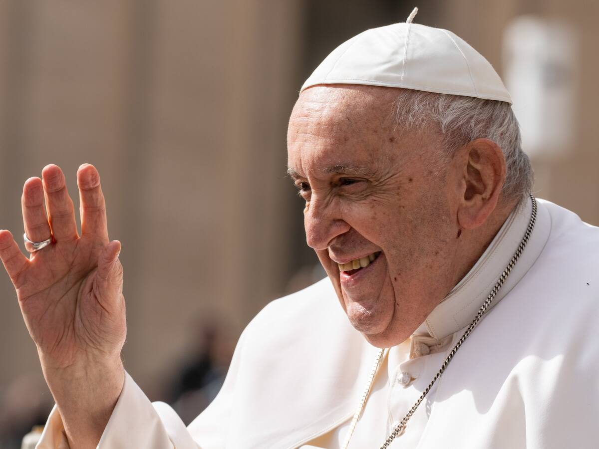 El papa Francisco abre la puerta a “revisar” el celibato en la Iglesia
