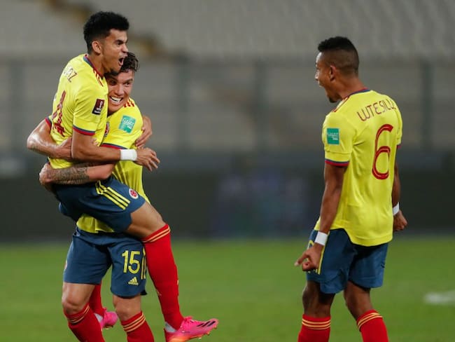 Luis Diaz se giró y marcó el tercer gol de Colombia ante Perú