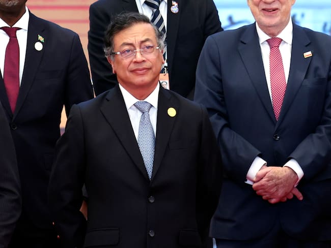 BEIJING (China), 13/05/2025.- Colombian President Gustavo Petro attends a group photo session before the opening ceremony for the China-CELAC Forum ministerial meeting in Beijing, China, 13 May 2025. EFE/EPA/FLORENCE LO / POOL