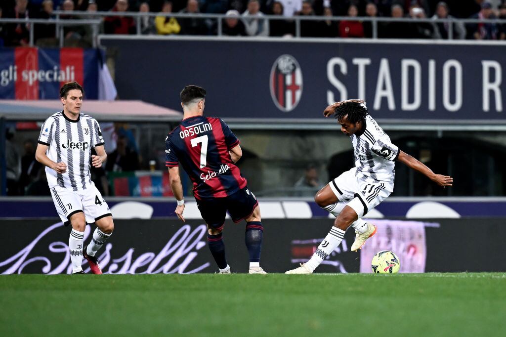 Juan Cuadrado en el partido entre Juventus y Bolonia por la Serie A de Italia (Photo by Daniele Badolato - Juventus FC/Juventus FC via Getty Images)
