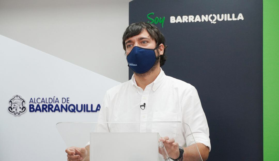 EL alcalde Jaime Pumarejo cuando anunciaba las nuevas medidas para Barranquilla por el aumento de los infectados de COVID-19.