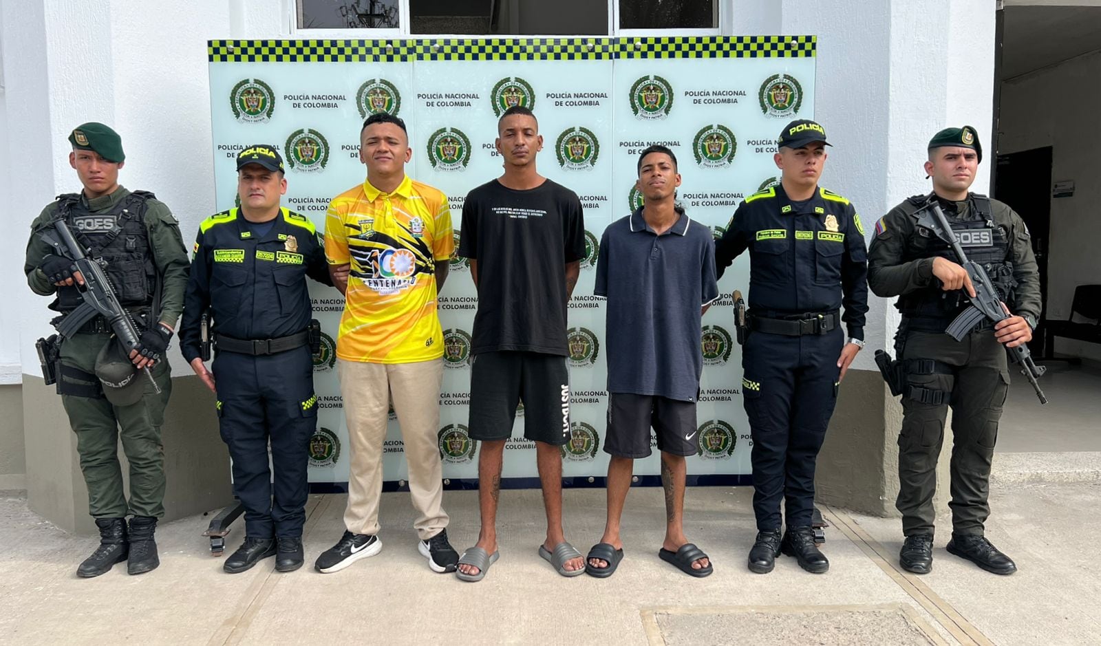 Capturados los sicarios señalados de asesinar a líder social en Barrancabermeja. Foto: Policía DEMAM.
