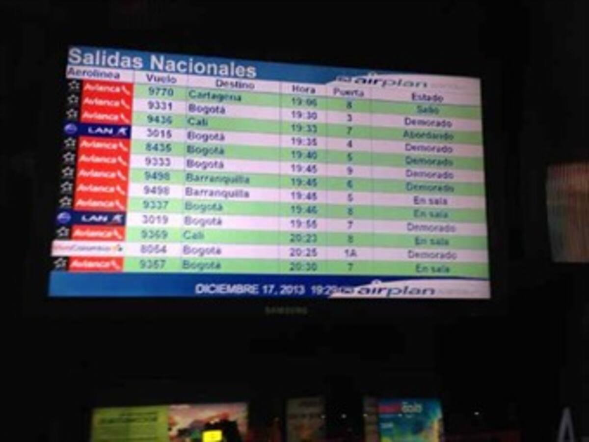 Congestión en el aeropuerto de Rionegro por vuelos devueltos de Bogotá