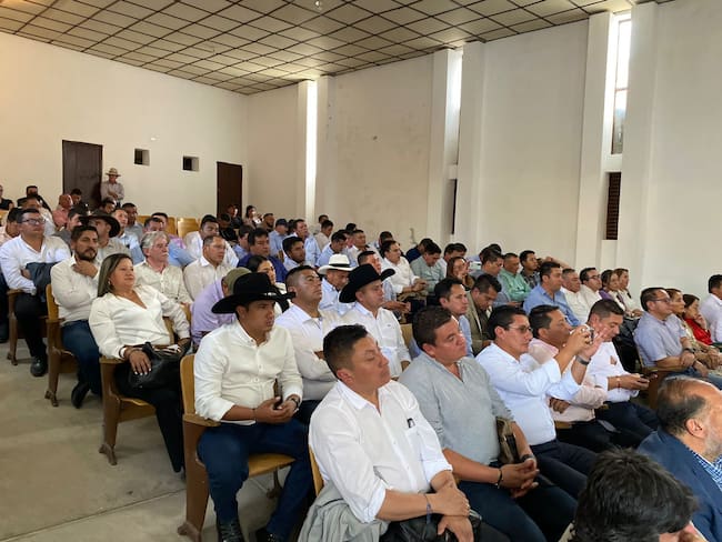 El pasado 27 de diciembre de 2023 se realizó en el municipio de Guacamayas una cumbre de alcaldes con representantes del Gobierno Nacional / Foto Suministrada