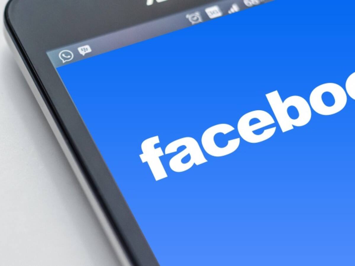 Facebook lanza globalmente las herramientas: Estrenos, Encuestas y Top Fans