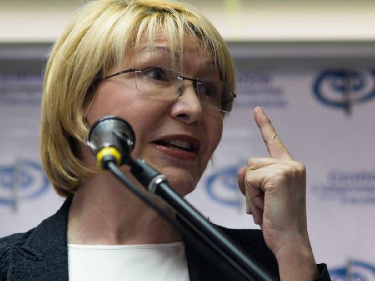 Fiscal Ortega buscaría asilo en Estados Unidos: Pastrana