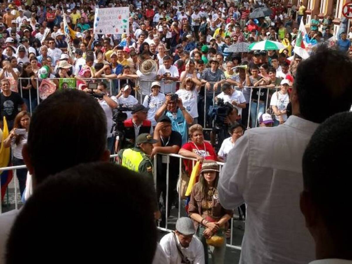Propuesta de Petro de comprar predios de Incauca generó rechazo en el Valle
