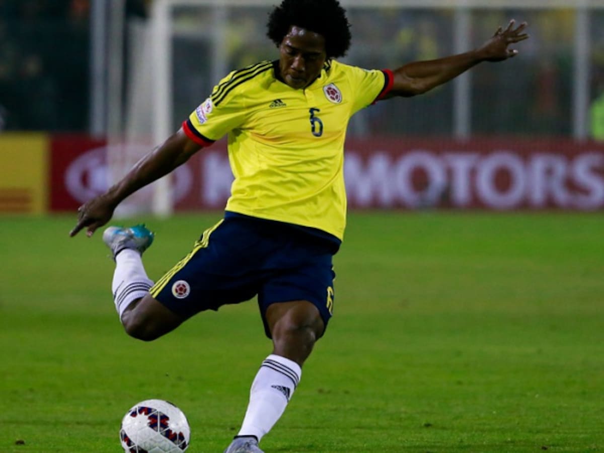 Carlos Sánchez, nuevo jugador de la Fiorentina