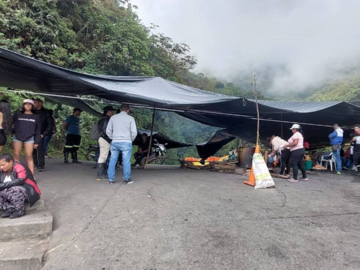 Mineros informales hallaron cuerpos en socavón de Buriticá