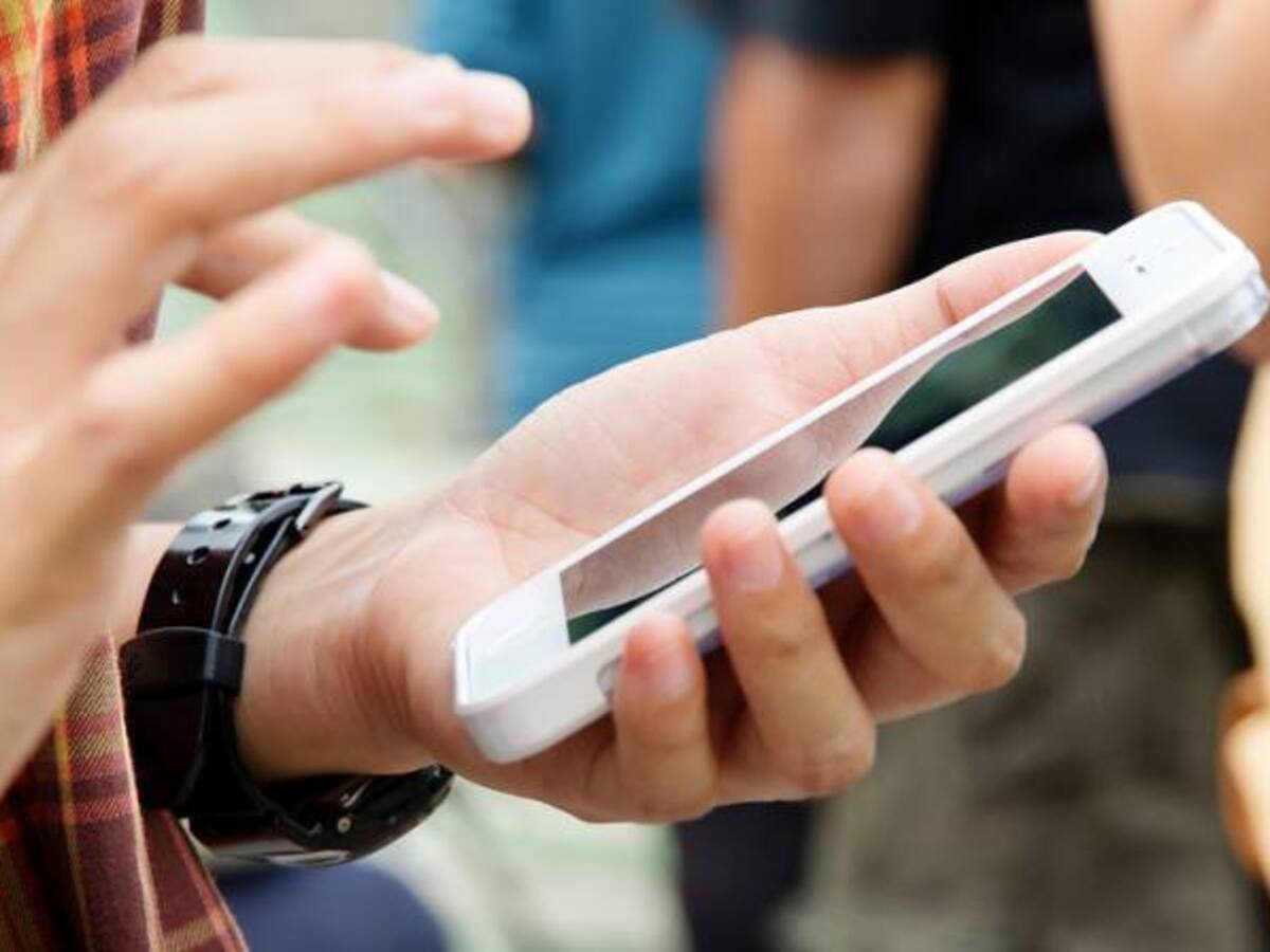 Santos se queja de nuevo por mala calidad del servicio de telefonía celular