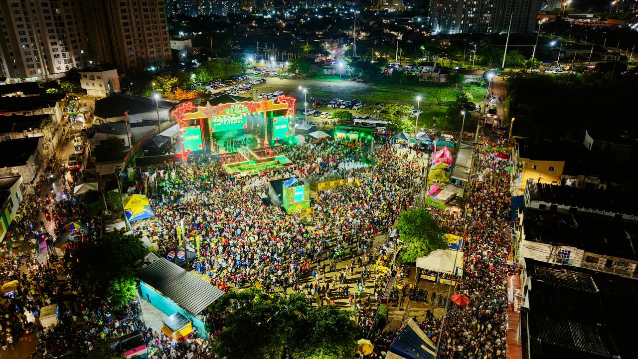 La Localidad 2 se gozó de principio a fin su Preludio de la Independencia