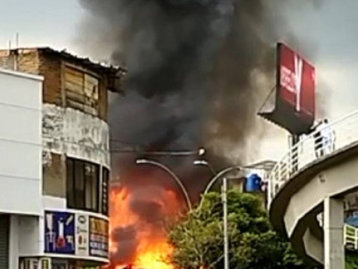 20 personas de origen venezolano resultaron damnificados por un incendio