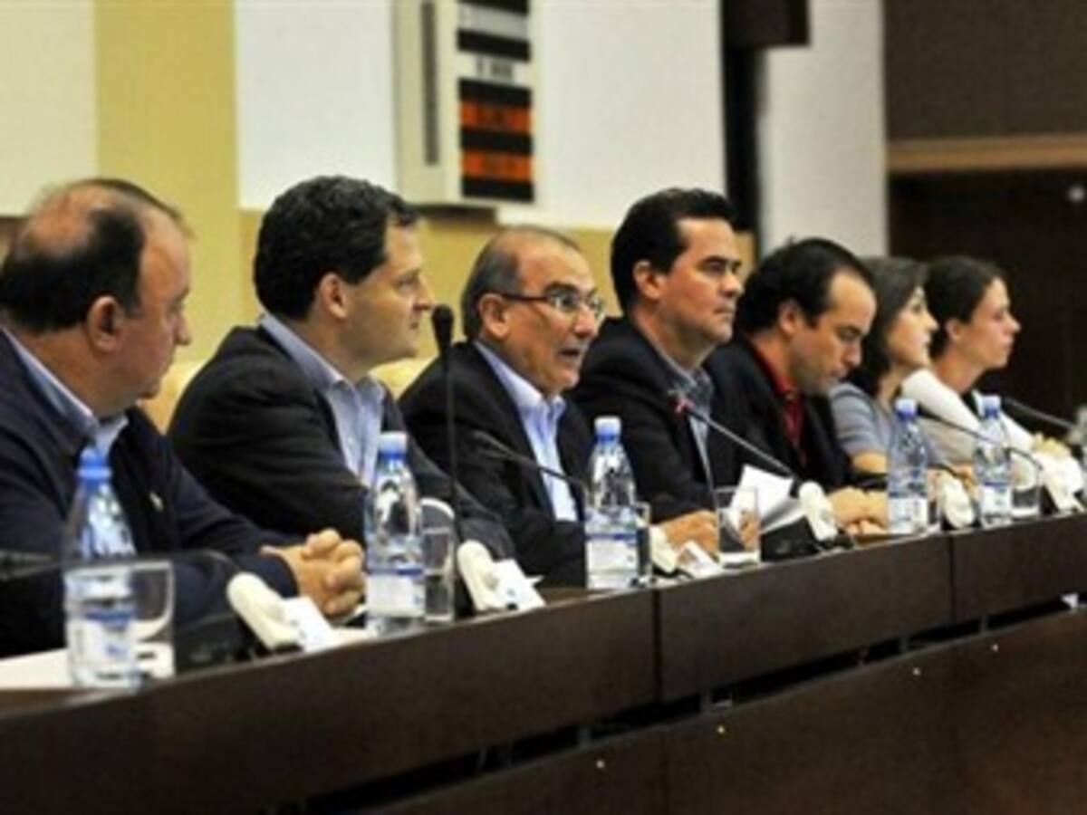 Vargas Lleras sería el colombiano más feliz si se concreta paz con las Farc