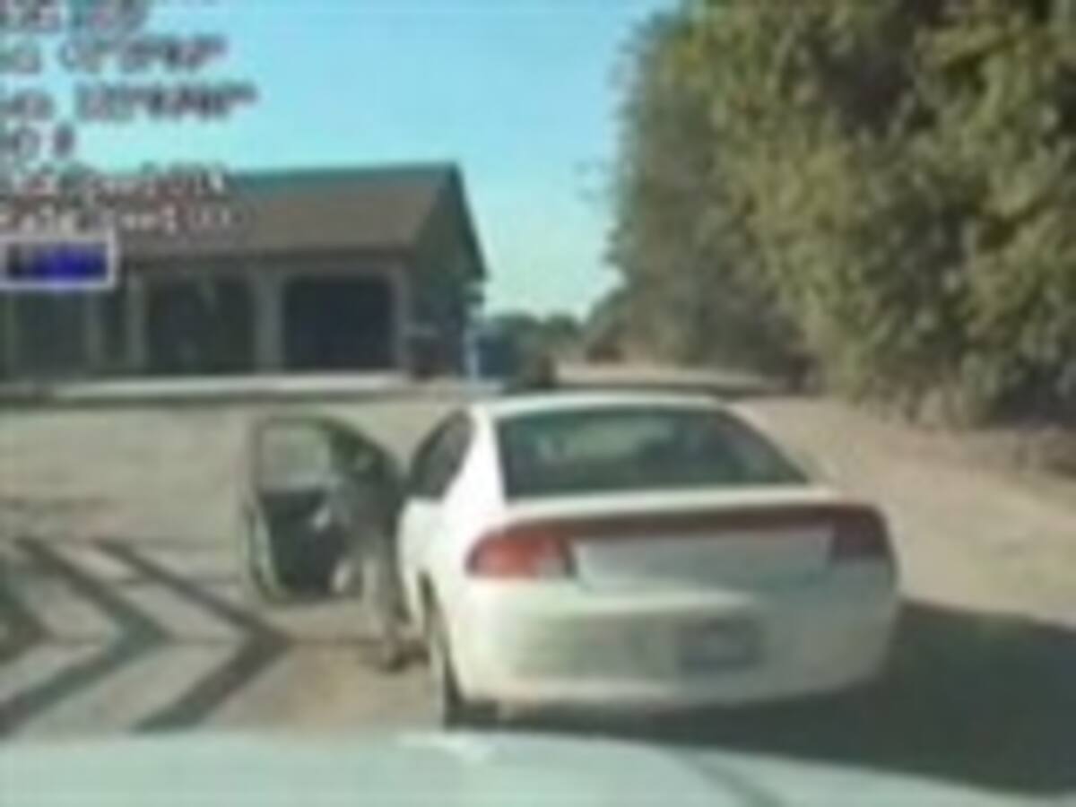 Un niño de siete años escapó en el carro de su padre en Utah, EE.UU., porque no quería ir a la iglesia y fue perseguido por agentes policiales.