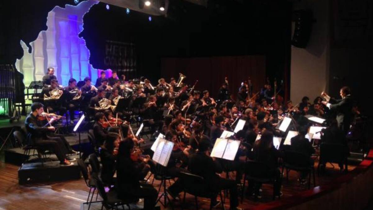 Filarmónica joven de Colombia en Bogotá