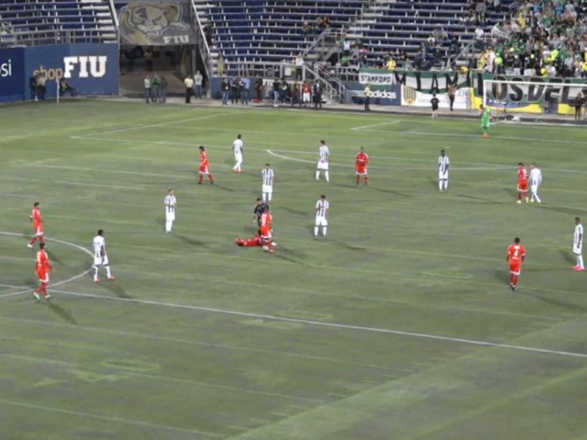 Nacional se impone 2-0 a América en cuadrangular amistoso