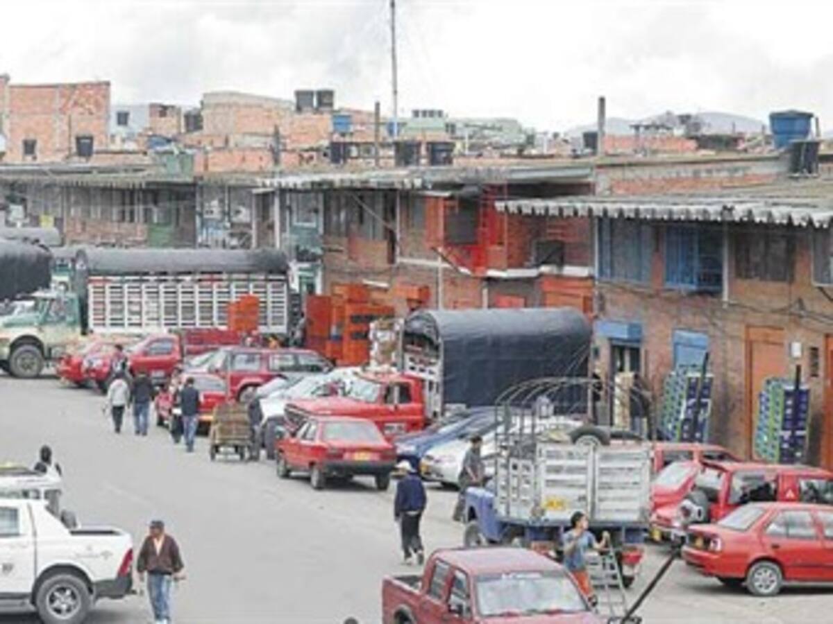 Aumenta ingreso de alimentos a Corabastos, pero hay escases en supermercados