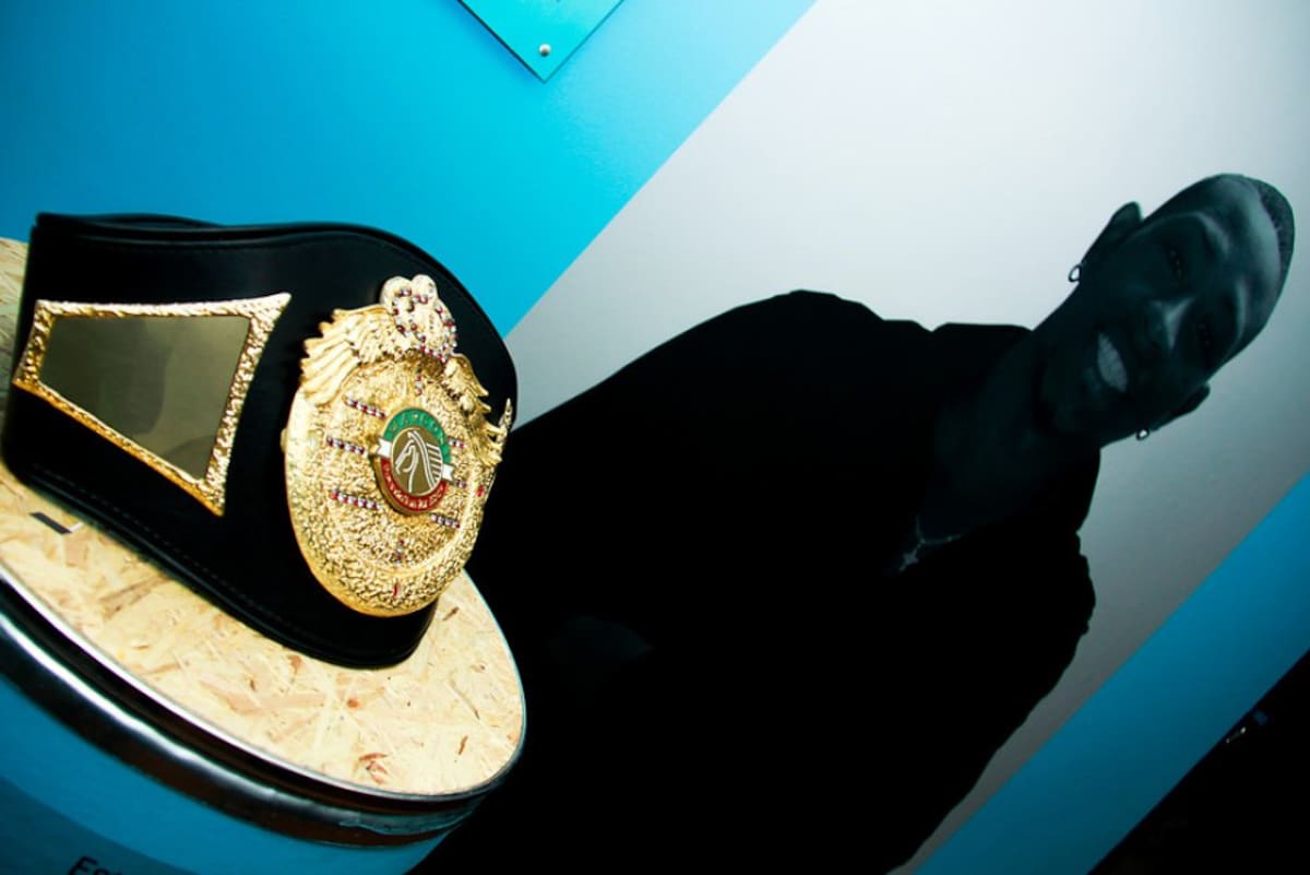 Diego Salazar, medalla de plata en los Olímpicos de Pekín 2008; Jhonatan el ‘Momo’ Romero, campeón mundial de boxeo; Freddy Rincón, estrella del fútbol colombiano; entre otros fueron los ocho ídolos vallecaucanos seleccionados para exaltar el orgullo de toda una Nación.