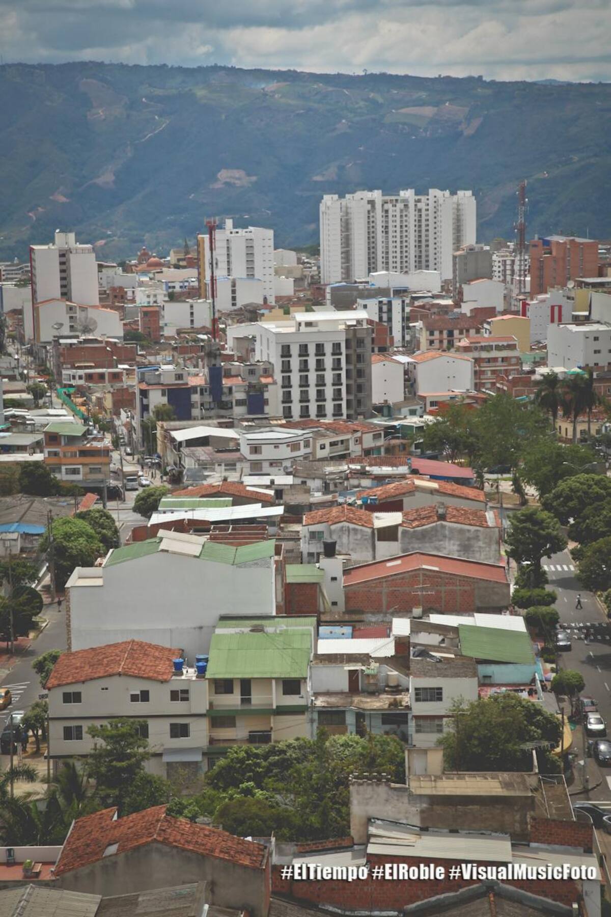 La "ciudad bonita" es la quinta parada de Juanes (9 de septiembre) en su gira Loco de Amor por Colombia.