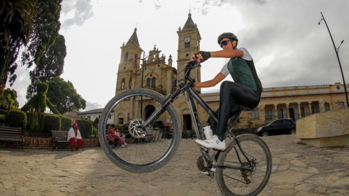 Cundinamarca, Boyacá y Bogotá firman pacto para proteger a los ciclistas