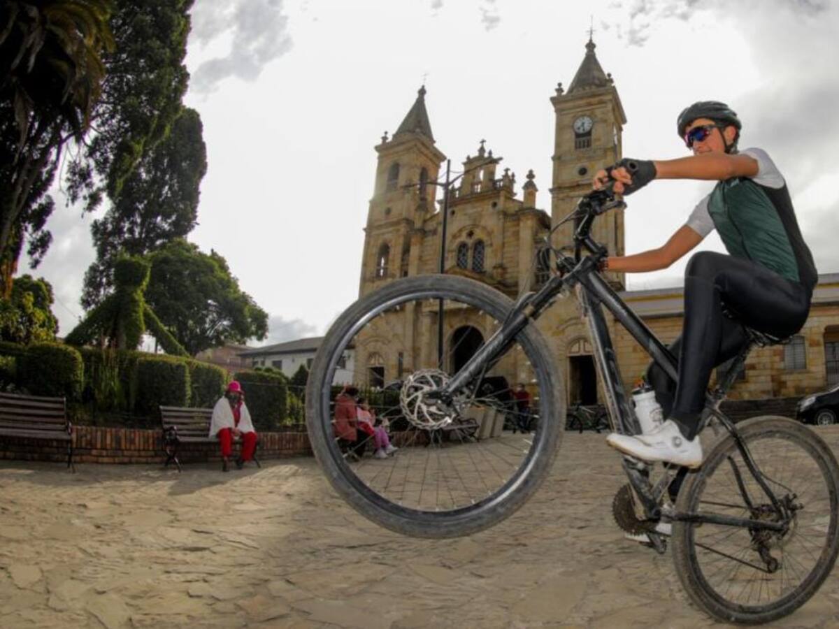 Cundinamarca, Boyacá y Bogotá firman pacto para proteger a los ciclistas